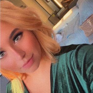 Meet your Posher, Valery